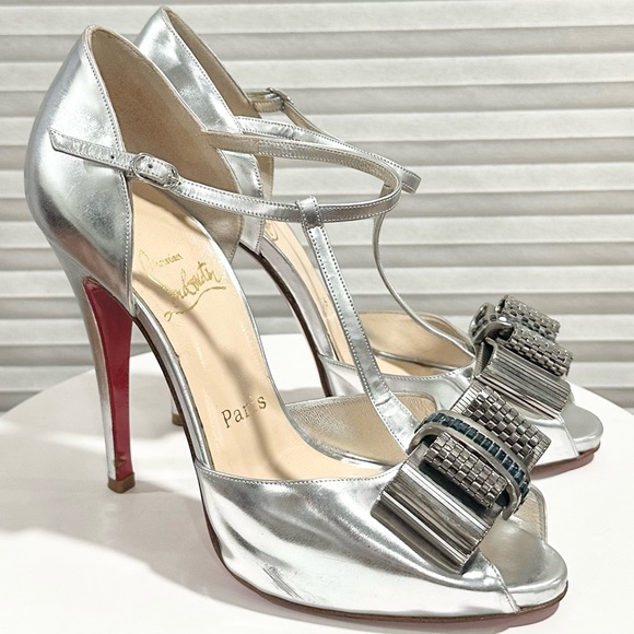 Christian Louboutin Shoes - 🌺CHRISTIAN LOUBOUTIN 🌺 Metallic Silver Leather T-Strap Archidisco Pumps Size: 38